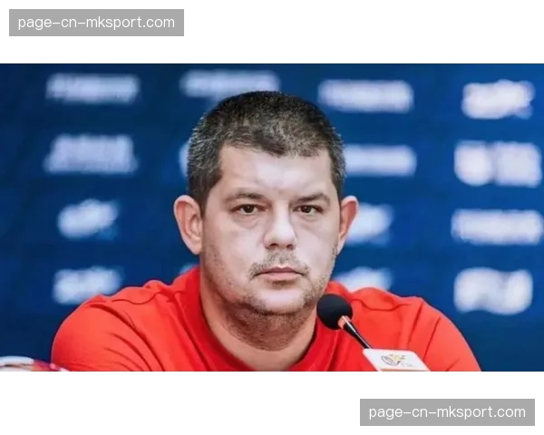 梅州客家主教练确认,队内头号定位球手因肌肉疲劳将轮休 梅州客家主教练确认,队内头号定位球手因肌肉疲劳将轮休