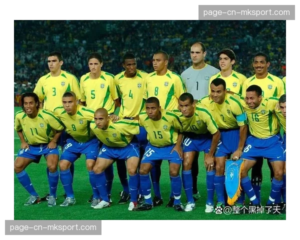 特写:保级关键战失利后,萨勒尼塔纳老将泪洒赛场 特写:保级关键战失利后,萨勒尼塔纳老将泪洒赛场